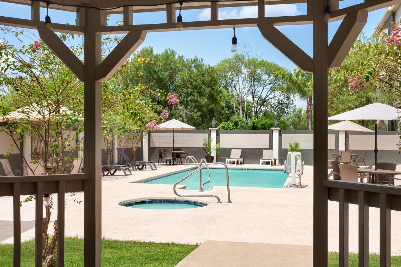 La Quinta By Wyndham Brownsville North Eksteriør billede