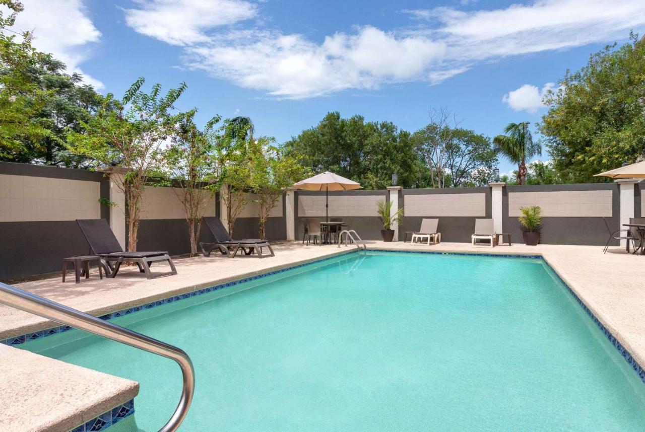 La Quinta By Wyndham Brownsville North Eksteriør billede